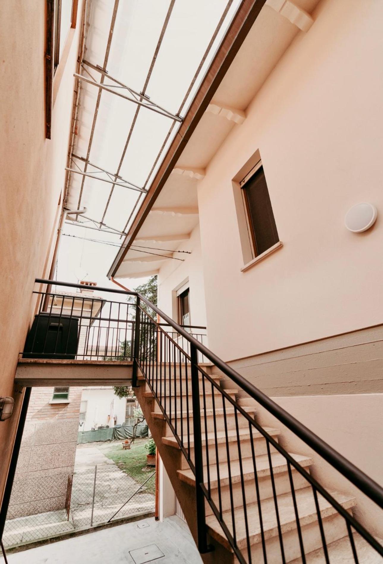 Casa Vacanze Domus Pompeo Rávena Exterior foto